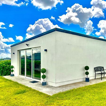 Kildare Luxury Suites Kültér fotó