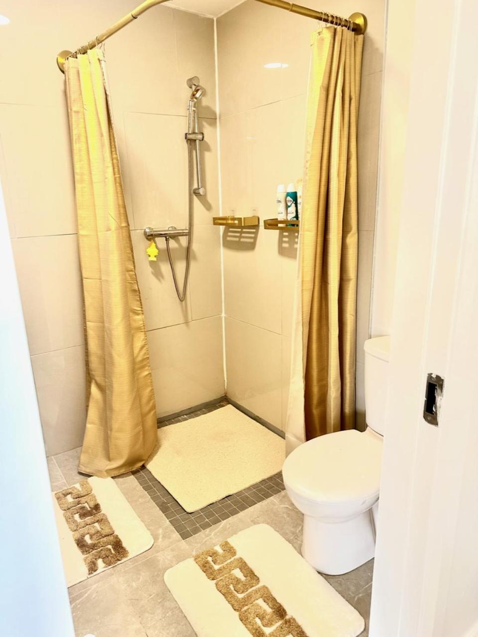 Kildare Luxury Suites Kültér fotó