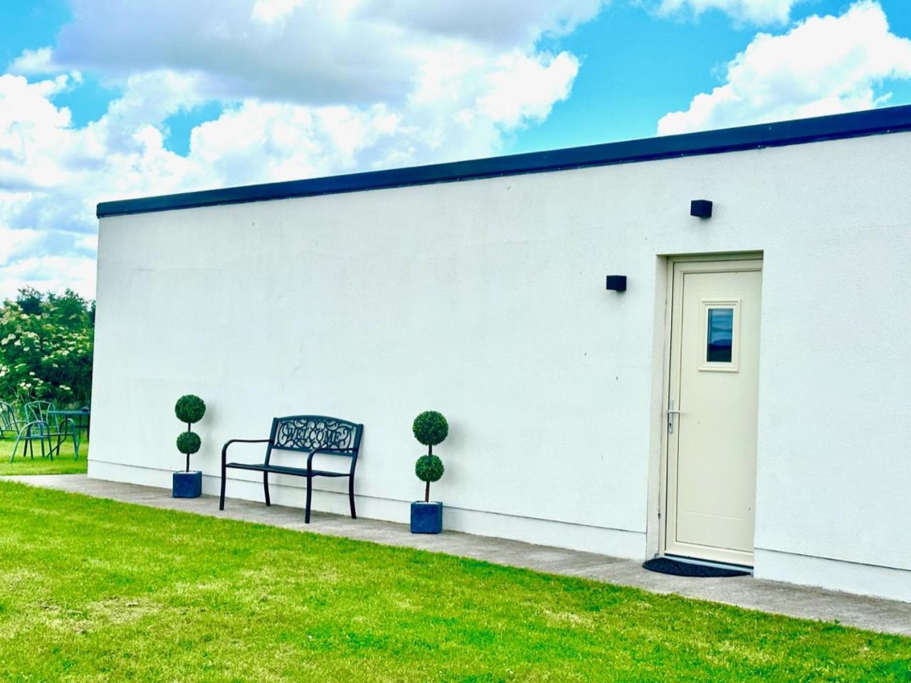 Kildare Luxury Suites Kültér fotó