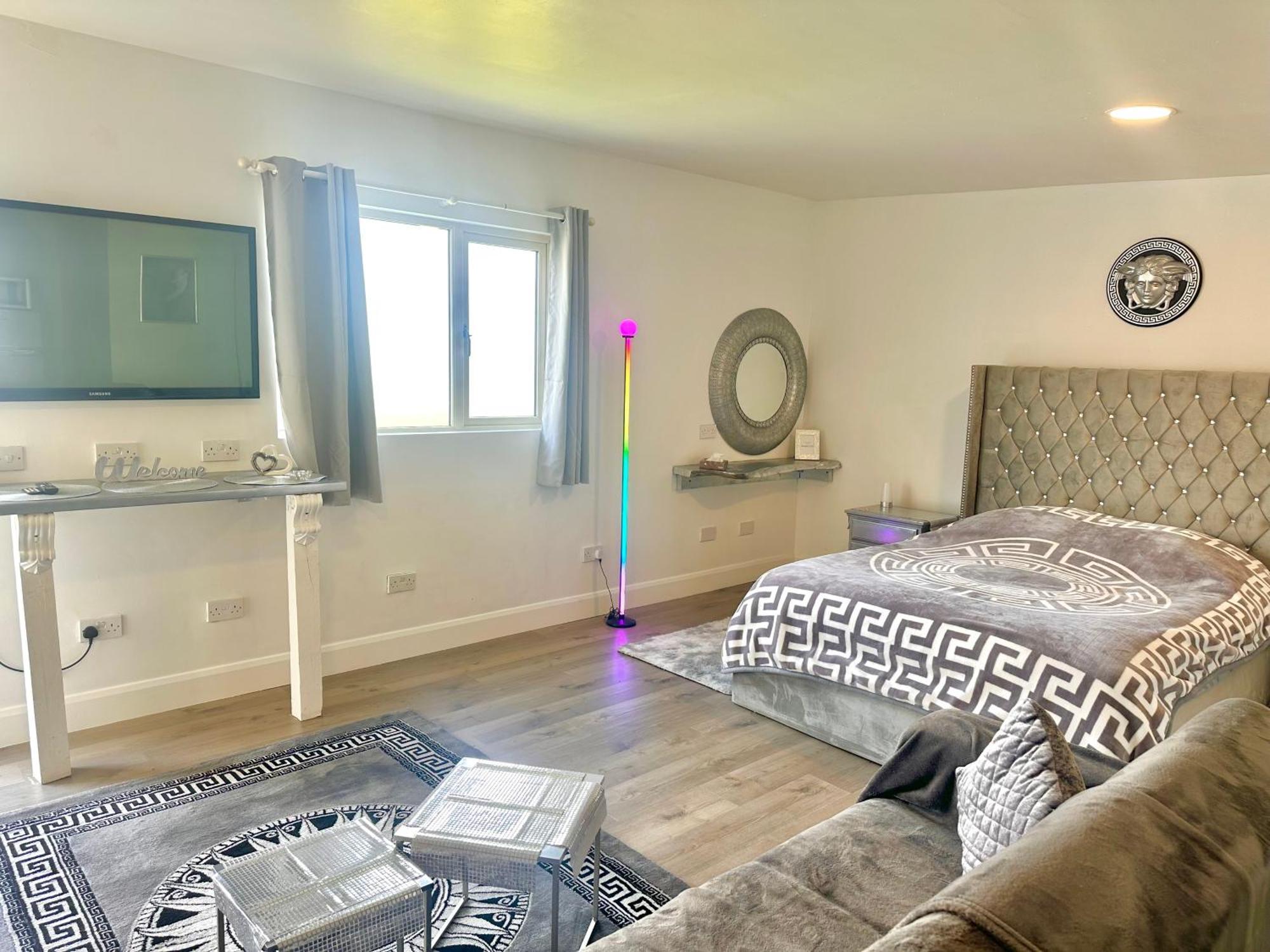 Kildare Luxury Suites Kültér fotó